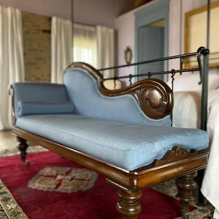 Tenuta Bricchi *
