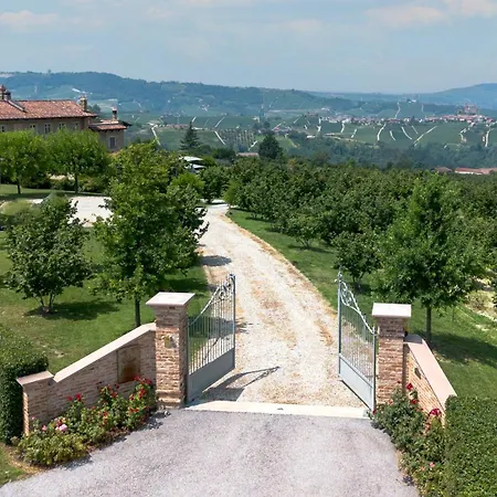 Tenuta Bricchi Farm stay Sinio