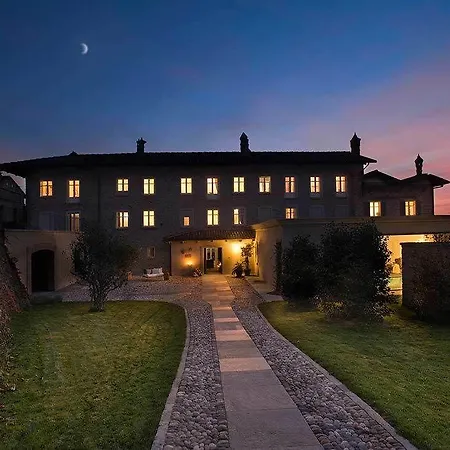 Tenuta Bricchi Farm stay Sinio